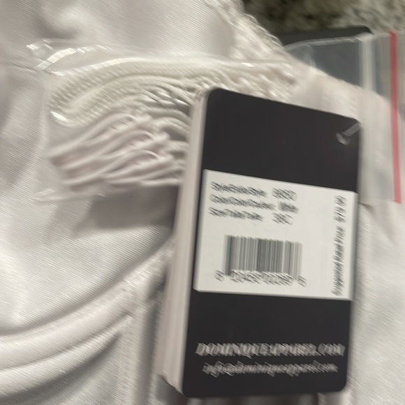 Corset - Picture 2 of 3